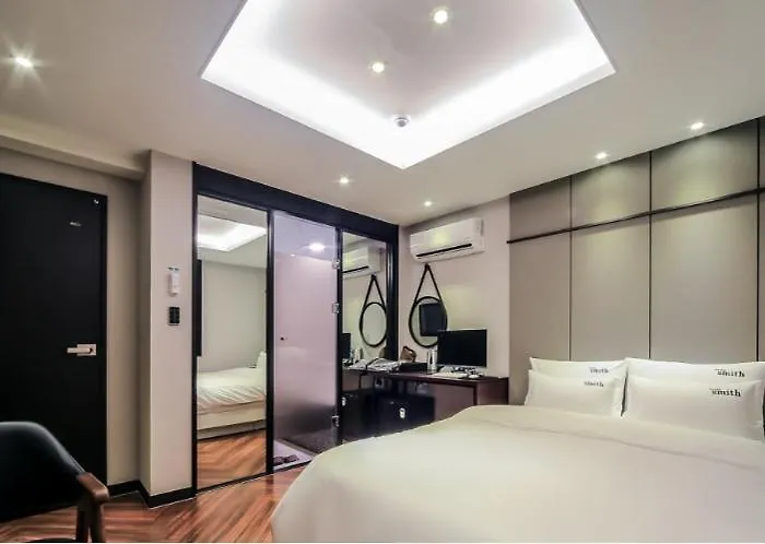 Smith Daeyeon Busan
